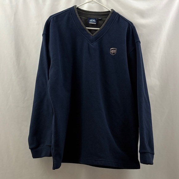 United Parcel Service UPS Sweatshirt Vneck Men’s Size Large Fleece Employee Blue